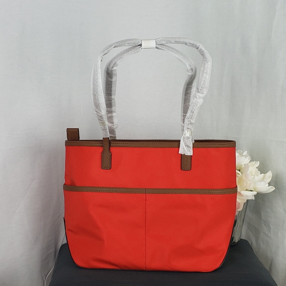 MIchael Kors Kempton Sangria Pocket Tote - Picture 4 of 8